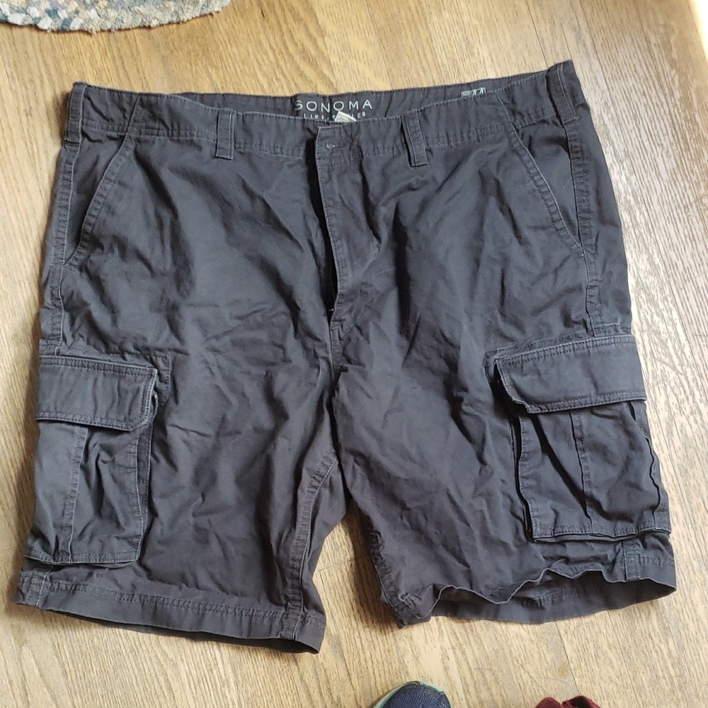 Sonoma Black Cargo Shorts Relaxed Fit